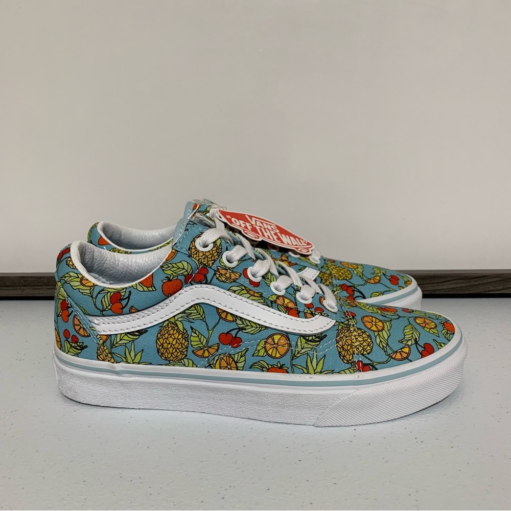 Vans Old Skool Sneaker in Fruity Baby Blue-Size 7 NWT